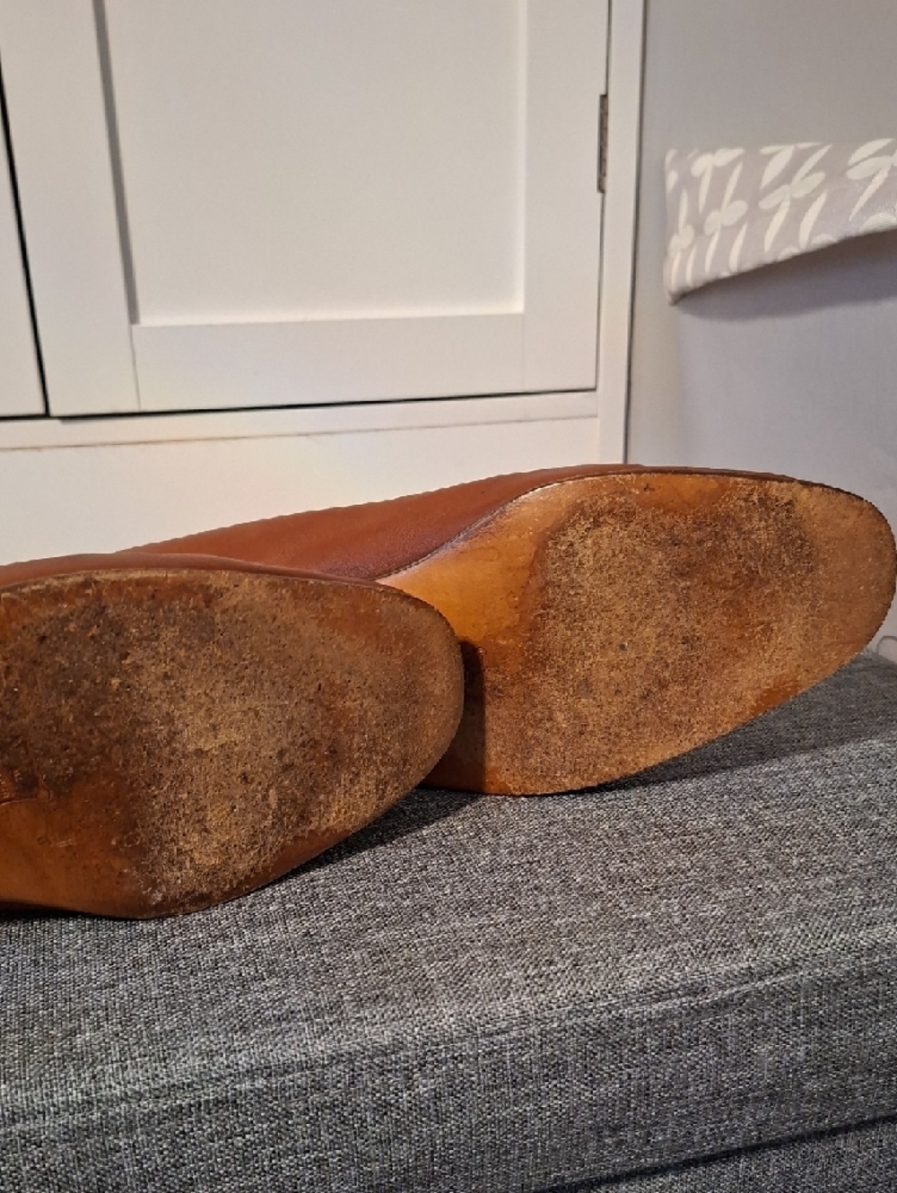 Johnston & Murphy Tan Leather Tassel Loafers - Picture 9 of 11